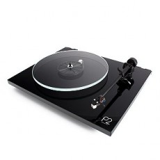 Gramofony / GRAMO / Gramofon Rega Planar 2 / Black