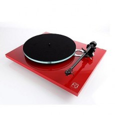Gramofony / GRAMO / Gramofon Rega Planar 3 / Red