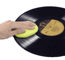 Gramofony / GRAMO / istc hmota na LP a gramofon / Pro-Ject vinyl Clean