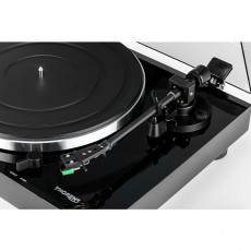 Gramofony / GRAMO / Gramofon Thorens TD 202 / Black Pianao / Nagaoka MP110