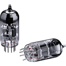 HIFI / HIFI / Hybridní Integrovaný zesilovač Magnat MA900 / Black HIFI / HIFI / Hybridní Integrovaný zesilovač Magnat MA900 / Black