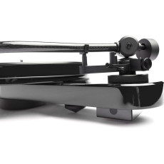 Gramofony / GRAMO / Pro-Ject:RPM 3 Carbon+2M Silver / Piano Black