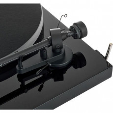 Gramofony / GRAMO / Gramofon Pro-Ject Debut III DC Esprit Piano+OM10E Gramofony / GRAMO / Gramofon Pro-Ject Debut III DC Esprit Piano+OM10E