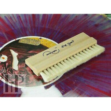 Gramofony / GRAMO / Kartek prodn na vinyly / Analogis Brush 4 / Wetgoat