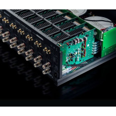 HIFI / HIFI / V�konov� 7-kan�lov� zesilova� Musical Fidelity M6x250.7