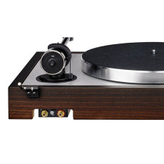 Gramofony / GRAMO / Gramofon Pro-Ject The Classic Evo / 2M Silver / Eucalyptus Gramofony / GRAMO / Gramofon Pro-Ject The Classic Evo / 2M Silver / Eucalyptus