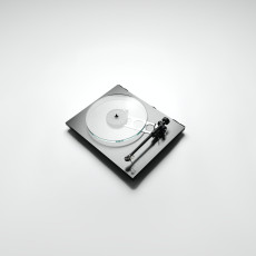 Gramofony / GRAMO / Gramofon Rega Planar 3 RS Edition / Přenoska ND5 MM+PSU Gramofony / GRAMO / Gramofon Rega Planar 3 RS Edition / Přenoska ND5 MM+PSU