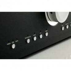 HIFI / HIFI / Pedzesilova:Musical Fidelity M8s PRE / Black