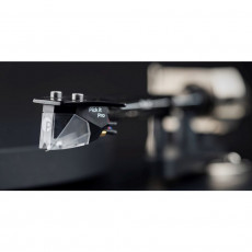 Gramofony / GRAMO / Gramofon Pro-Ject Debut Pro+Pick It Pro / Satin Black