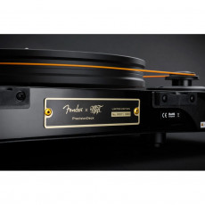 Gramofony / GRAMO / Gramofon MOFI Fender PrecisionDeck+Master Tracker Gramofony / GRAMO / Gramofon MOFI Fender PrecisionDeck+Master Tracker