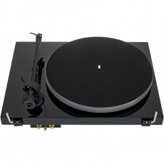 Gramofony / GRAMO / Gramofon Pro-Ject Debut III DC Esprit Piano+OM10E