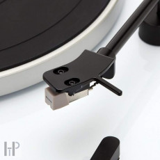 Gramofony / GRAMO / Gramofon Aiwa APX-680BT / Audio Technica AT3600L / White Gramofony / GRAMO / Gramofon Aiwa APX-680BT / Audio Technica AT3600L / White