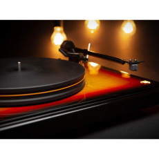 Gramofony / GRAMO / Gramofon MOFI Fender PrecisionDeck+Master Tracker Gramofony / GRAMO / Gramofon MOFI Fender PrecisionDeck+Master Tracker