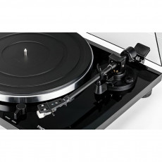 Gramofony / GRAMO / Gramofon Thorens TD 201 / Black / Ortofon OM 5E