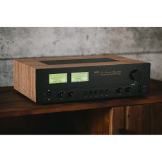 HIFI / HIFI / Integrovan zesilova NAD C 3050