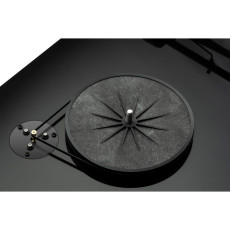 Gramofony / GRAMO / Gramofon Pro-Ject E1.2+Pick It MM E / High Gloss Black
