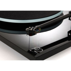 Gramofony / GRAMO / Gramofon Rega Planar 2+ND3 MM / Black
