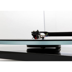 Gramofony / GRAMO / Gramofon Rega Planar 2+ND3 MM / Black