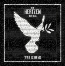 CD / Von Hertzen Brothers / War Is Over