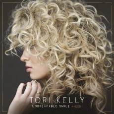 CD / Kelly Tori / Unbreakable Smile / Deluxe