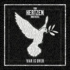 2LP / Von Hertzen Brothers / War Is Over / Vinyl / 2LP