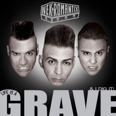 CD / Nekromantix / Life Is A Grave &I Dig It