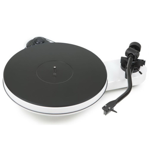 Gramofony / GRAMO / Pro-Ject:RPM 3 Carbon+2M Silver / White