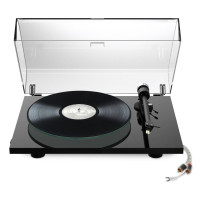 GramofonyGRAMO / Gramofon Pro-Ject T2W / Sumiko Rainier / Piano Black