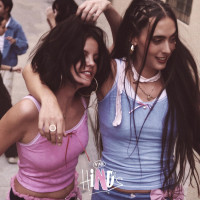CDHinds / Viva Hinds