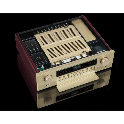 HIFI / HIFI / P�edzesilova�:Accuphase C-2450
